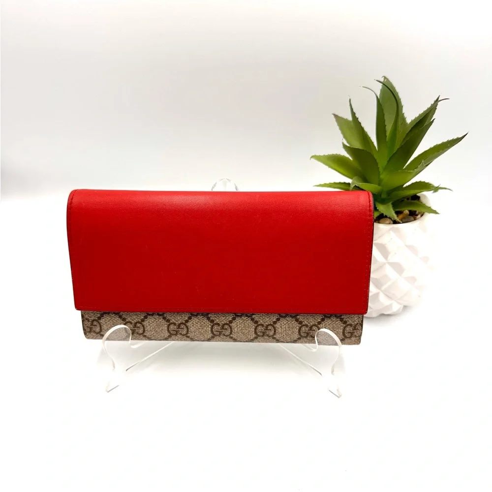Gucci GG Supreme Continental Wallet #540 - Picture 1 of 5